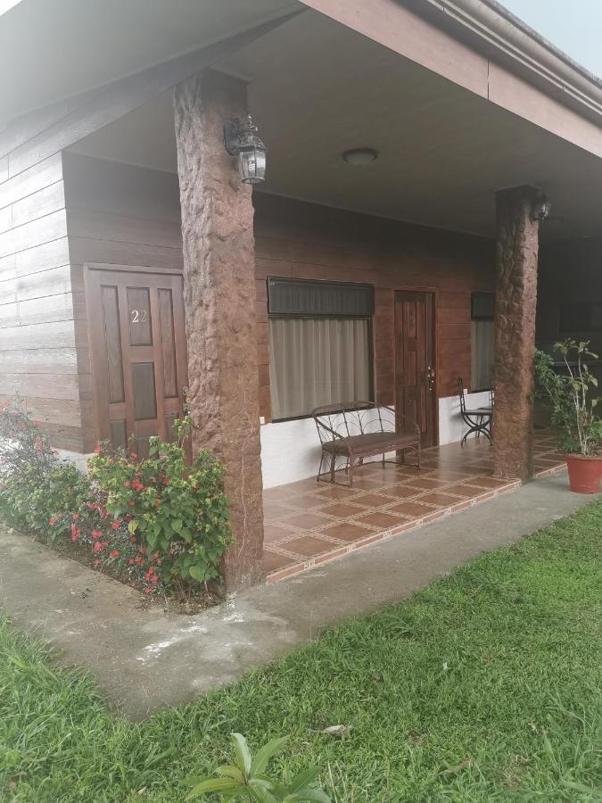 Hotel Vale's Chiles  Esterno foto