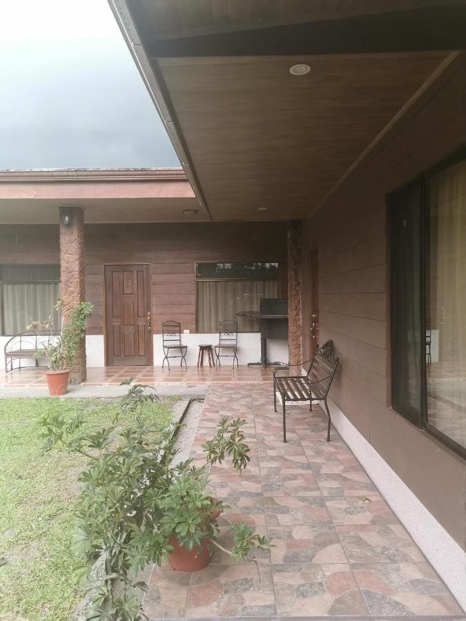 Hotel Vale's Chiles  Esterno foto